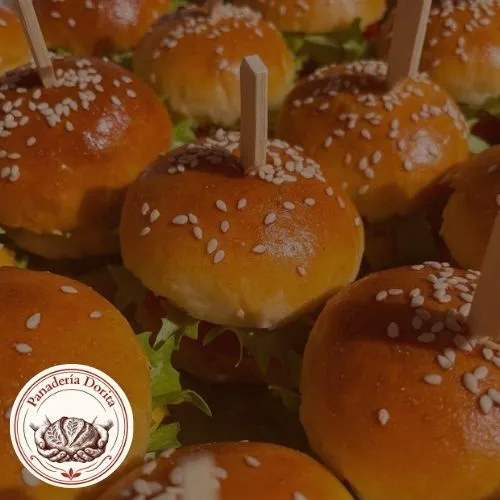 Bocaditos salados economicos: Sandwich de Panadería Dorita en piura